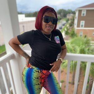 Meet your Posher, Yanna